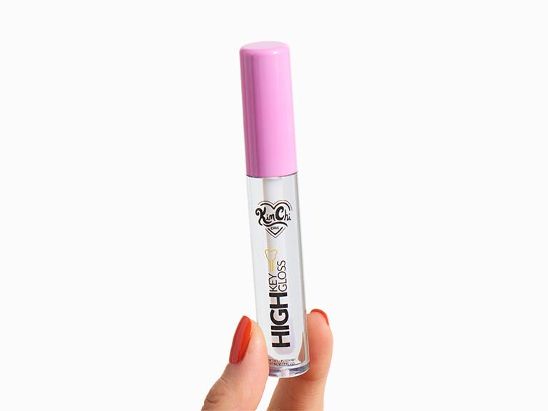 Resized Media/0325 GB AO InHand KIMCHICHICBEAUTYHighKeyGloss Raindrop 3245