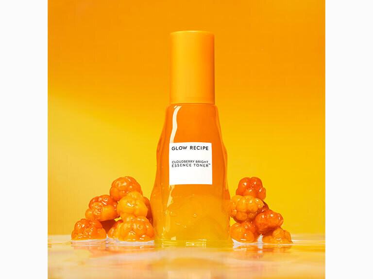 Resized Media/GLWRTRT1054591 GLOW RECIPE CLOUDBERRY TONER FULL 2