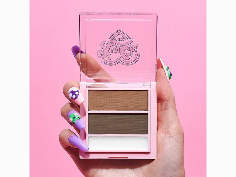 Resized Media/KBPW AshBrown LifestyleShot FULL