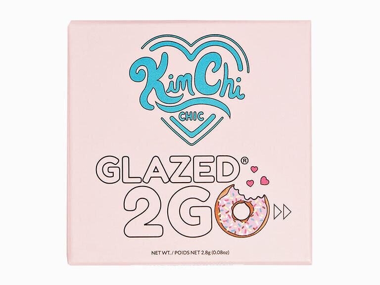 Resized Media/KIMCEYE1069243 GTG Quatre CartonPacShot FULL