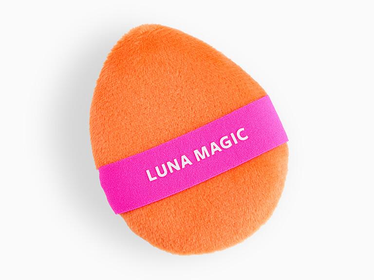 Resized Media/LUNAMAGICDoublesidedpuff 2841