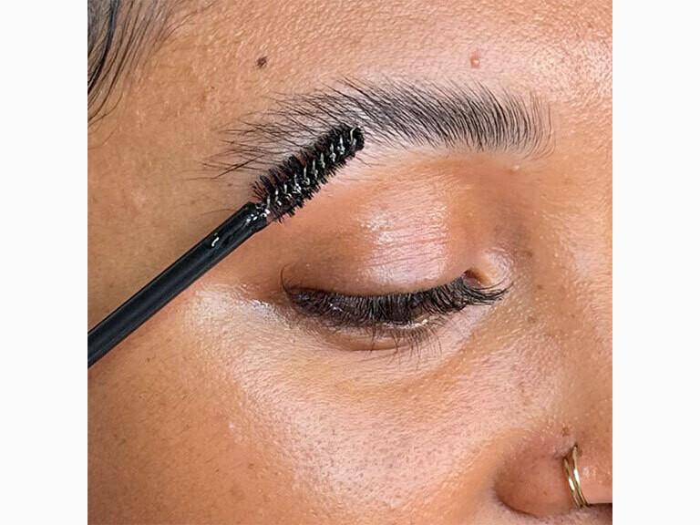 Resized Media/Lavaa Beauty Brow Gel Clear Full Lifestyle5