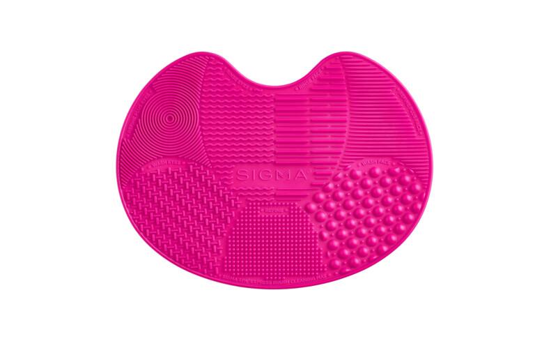Resized Media/SIGMATL1044340Sigma SigmaSpExpressBrushCleaningMat Pink Full 01
